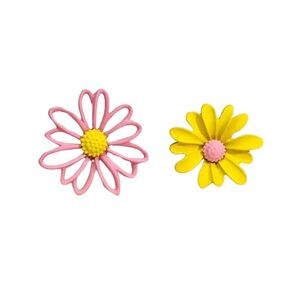 Pink and Yellow Daisy Stud Earrings - Floral Cute Style